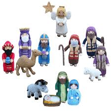 I started this post in september with the view of having my own nativity scene knitted by now to show you, but time just ran away with me! Christmas Nativity Collection Knitting Pattern By Knitables
