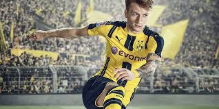 This is his rule breaker card. Borussia Dortmund S Marco Reus Revealed As Cover Athlete For Fifa 17 Ar12gaming