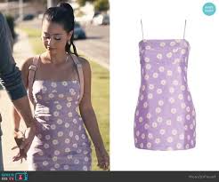 Maddy S Purple Daisy Print Dress On Euphoria Euphoria Clothing Daisy Print Dress Euphoria Fashion