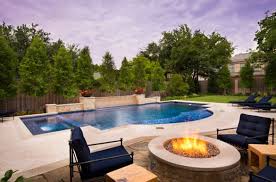 You need the inspiration to design amazing outdoor spaces. 11 Simple Pool Landscaping Ideas That Fit Your Budget Medallion Energy