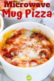 Easy Microwave Mug Pizza With Video Walks You Through How To Simply Make This Fun Dinner R Microwave Recipes Dinner Easy Microwave Recipes Kids Cooking Recipes