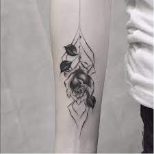 If the spider is crawling down, this means the thief is done with the criminal life. Tattoo Uploaded By Jentheripper Spider Rose Tattoo By Kane Navasard Kanenavasard Blackandgrey Rose Spider Fineline 262902 Tattoodo