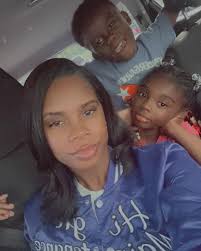 TeeShay 👩🏾‍💻👸🏾💰 (@_icrushhearts) • Instagram photos and videos