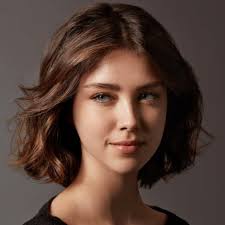 Coupes de cheveux originales haircuts les plus belles coupes courtes de 2019 en 2019 tresses coiffure mariage 100 idées pour cheveux courts et longs coupe cheveux femme 50 coupe cheveux mi court femme avoir un dessin de l'autre. Coupe De Cheveux Mi Long Femme Tendance Coiffure