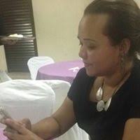 Danielle Nunes (daniparapoucos)