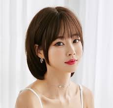 Short hair with side crimp. Shoulder Length Short Hair Medium Length Hair Round Face Straight Hair Short Hair Style Face Repair Natural Fluffy Wig Top Quality Synthetic Wigs Best Full Lace Wigs From Meizijiafashipin 19 7 Dhgate Com