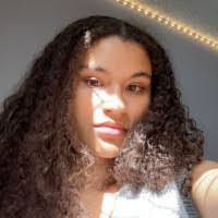 Dee Allgood's Instagram, Twitter & Facebook