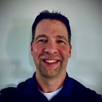 Elizabeth Whiddon's Instagram, Twitter & Facebook