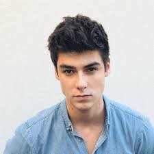 Rafael Miller's Instagram, Twitter & Facebook