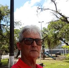 O general Estevam Cals Theóphilo negou na manhã desta segunda-feira (28)  ter tratado de decreto golpista com o ex-presidente Jair Bolsonaro (PL) em  uma reunião. Em interrogatório ao STF (Supremo Tribunal Federal),