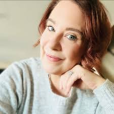 Starr Berry's Instagram, Twitter & Facebook