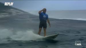 Kelly Slater brilha na Liga Mundial de Surfe aos 54 anos
