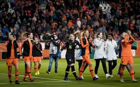 Cvv oranje nassau vrouwen, groningen. Keeper Loes Geurts Heeft Geleerd Om Meer Te Genieten Friesch Dagblad