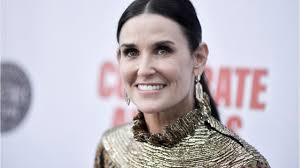 Childhood sweethearts david (woody harrelson) and diana murphy (demi. Demi Moore Reveals Indecent Proposal Director Demanded She Gain Weight Fox News