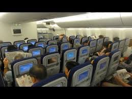 After introducing the 707 in october 1958, pan am wanted a jet 2½ times its size, to reduce its seat cost by 30% to democratize air travel. Inside Lufthansa Boeing 747 8i Hong Kong Frankfurt Youtube