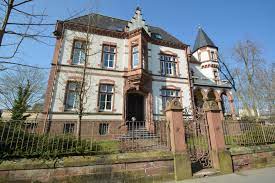 Im september 2009 wurde das gebäude durch brandstiftung schwer beschädigt. Unser Haus Diakonissen Speyer