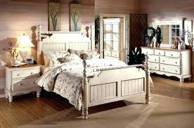 Convert your bedroom into favorite room in home the lexington furniture collection from discounts suit every and budget, lexington furniture is a proud maker of various products for every part the home including bedroom chairs beds accent decor living room sofas and desks if youre looking to enjoy your meals stylishly comfortably turn dining create perfect organized appealing. Decoration Lexington Bedroom Furniture Ideas Discontinued Outlet Retired Beds Sets Chest Traditional Oak Apppie Org