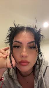 Jocelyn Tapia (@jocelyn.tapiaa) • Threads, Say more