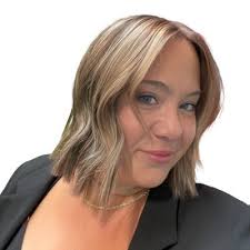 Amie Sparrow (@amiesparrow)