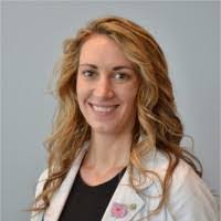 Heather Cummings's Instagram, Twitter & Facebook