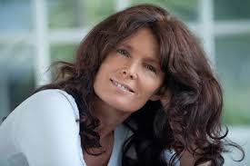 Better Send-Off: The ultimate funeral guide by Gail McJorrow