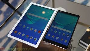 The huawei mediapad m5 10 is the first tablet to ship with android 8.0 oreo. Huawei Mediapad M5 Review Hands On Ubergizmo