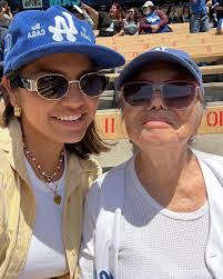 Rosie Bustamante's Instagram, Twitter & Facebook