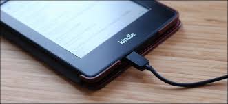 Amazon.Com: Amazon Kindle Paperwhite Signature Edition (32 Gb) – With  Auto-Adjusting Front Light, Wireless Charging, 6.8“ Display, And Up To 10  Weeks Of Battery Life – Without Lockscreen Ads – Black : Amazon Devices &  Accessories