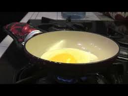 How To Fry Eggs Using An Enameled Skillet Le Creuset Cast Iron Cooking Healthy Cookware Cooking Cast Iron Cooking