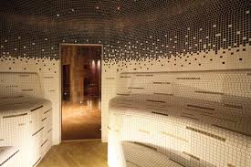 Appiani war schon immer durch designerlösungen sehr bekannt. Mosaik Iberian Living Homes Webseite