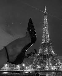 Ð·ð¶ð¹ð¹ð¾ð Ð¸ððððð¶ð Aesthetic Pictures Black And White Picture Wall Black And White Aesthetic Black Aesthetic Wallpaper Blue clouds and white sky, moon, sunrise, cyan, turquoise, aesthetic. ð·ð¶ð¹ð¹ð¾ð ð¸ððððð¶ð aesthetic pictures