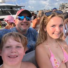 THE LONGEST RUN OF ADRIAN PETERSON'S CAREER! 📺: #WASvsPHI NFL