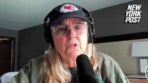 Jean Etheridge's Instagram, Twitter & Facebook