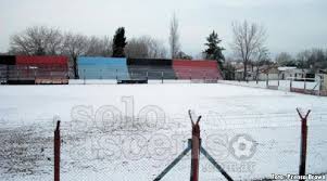 ¿en buenos aires cae nieve? Brown Adrogue La Vez Que La Cancha De Brown Amanecio Con Nieve