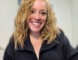 Jeanie Carson's Instagram, Twitter & Facebook