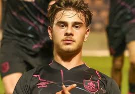 Late goal wins it for the under-21s