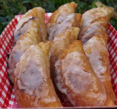 Nana S Fried Apple Hand Pies Fried Apples Fried Apple Pies Hand Pie Recipes