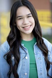 Love XO" Smart Girl Pretend To Be Dumb To Fit In At School She Instantly  Regrets It (TV Episode 2022)