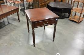 The underside is marked the bombay compa. Bombay Company 1 Drawer Endtable