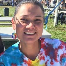 Danielle Delong's Instagram, Twitter & Facebook