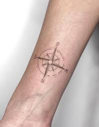 The compass tattoo designs can be simple as well as elaborate and can give you a distinct fashionable appeal. 20 Unique Compass Rose Tattoo Ideas
