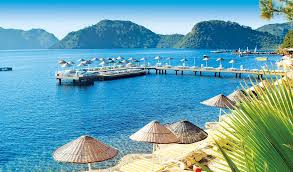 Здесь находится удобная бухта, а в окрестностях города. Marmaris V Sentyabre Otdyh I Pogoda V Marmarise Turciya