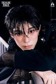 TREASURE Membership Kit Preview Image 🖤 #ASAHI #아사히 #朝光 #TREASURE