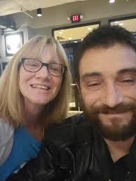 Dixie Bernard's Instagram, Twitter & Facebook