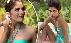 Selma blair beitner (born june 23, 1972) is an american actress. Selma Blair Models Turquoise Swimsuit As She Poses Poolside In Stunning Instagram Photos Daily Mail Online