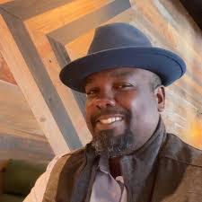 Julia Toliver's Instagram, Twitter & Facebook