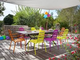 50 idées pour bien choisir une table et chaises de jardin! Mobilier De Jardin Osez La Couleur