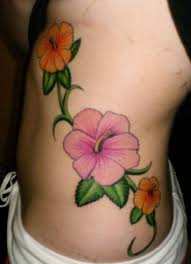 Weitere ideen zu hibiskus, hibiskus tattoo, blumen tattoo. 39 Motive Fur Ein Tattoo Von Hibiskus Blumen
