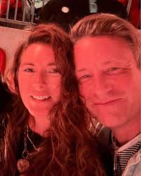 Jamie and Jools had an EPIC weekend seeing Coldplay at Wembley!! 😱🤩 Not  envious at all 🤥🤥🤥😂 Who else has seen them??