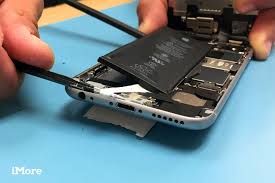 If you want to stay up to date on a child or family member's whereabouts wi. Iphone Repair Good Choose Expert Phone Maintenance Services Iphone Repair Phone Repair Cell Phone Repair Shop